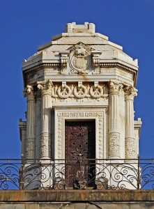 LA OROTAVA El mausoleo de la masonería en Canarias b